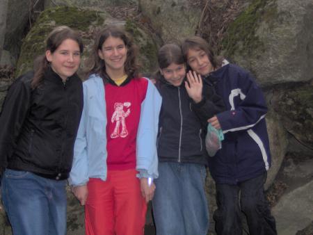 doriane , karen , marie , clo&eacute;